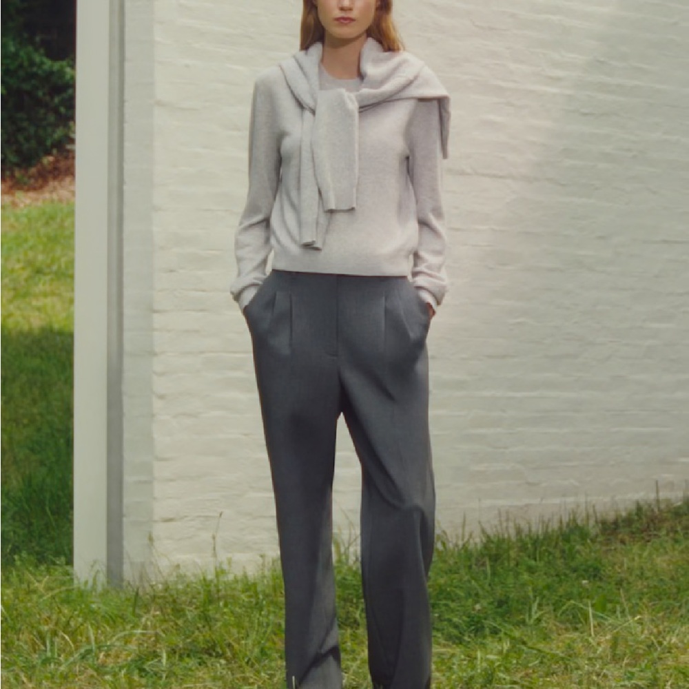 NWOT Aritzia 100% Bare Cashmere Crew Cardigan small - Picture 5 of 12